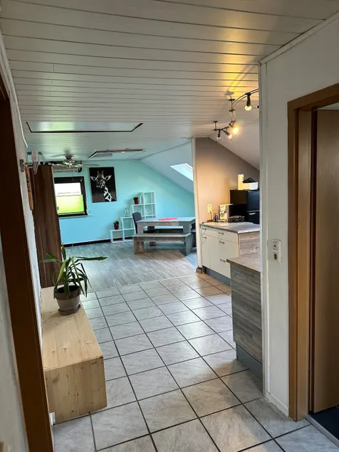Apartment top floor - Image 1