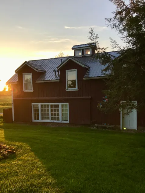 Jacuzzi&Sauna-The Carriage House at MitchellPonds - Image 1