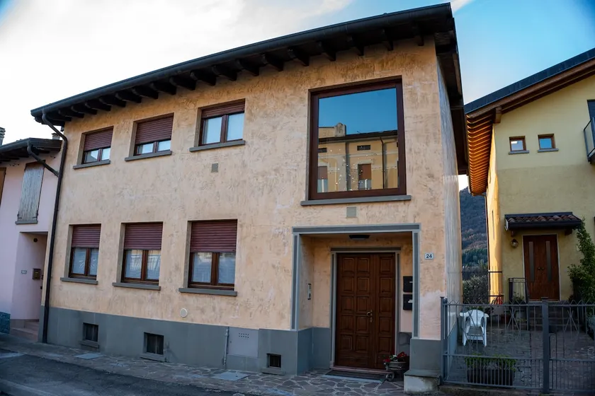 APPARTAMENTO CLIVO LAGO D'ISEO - Image 1