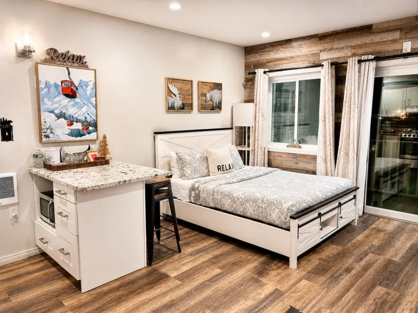 Remodeled Studio | Indoor Pool & Hot Tub | Granite Kitchen | Near Loon Mtn - Image 1