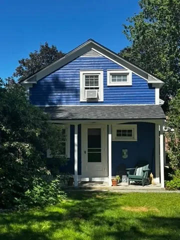 Cozy Poultney Village Apartment - Image 1