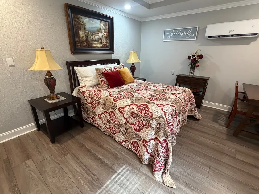 All New! Work/Rest/Sleep 1 BED/1 BTH - Image 1