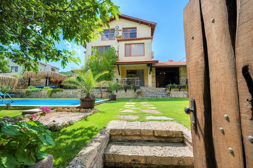 Villa Komitata-Pool and Jacuzzi - Image 1