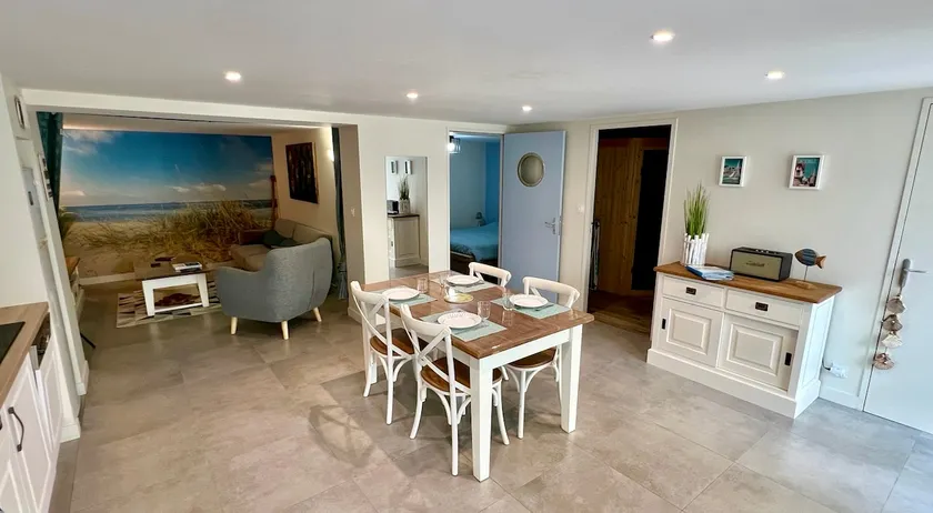 Apartment with sauna and terrace, 5 min from La Rochelle - Image 1