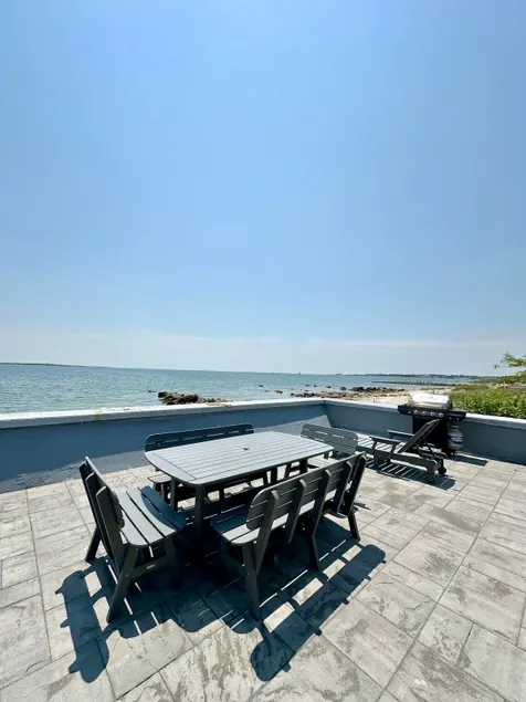 Sun & Shore Getaway - Image 1