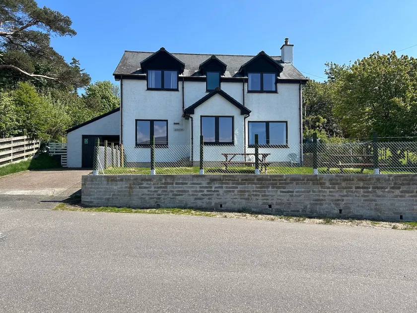 Seaview - Image 1