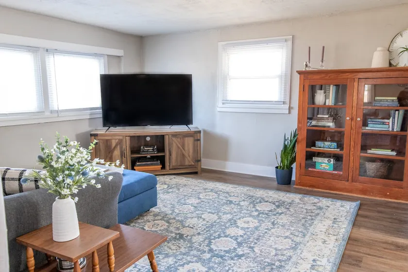 Cozy Short Term & Long Term Housing in Newark - Image 1