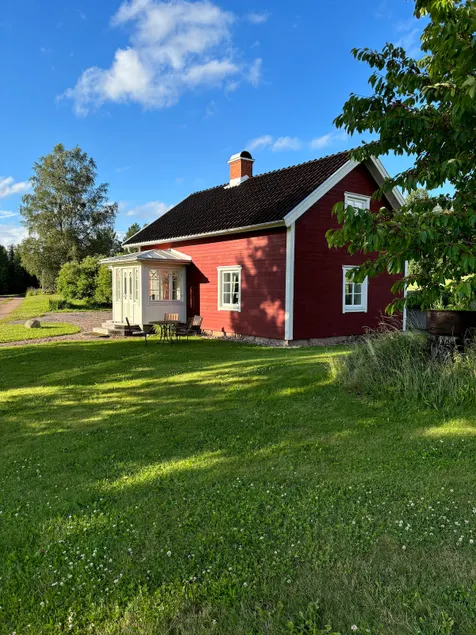 Norråsen – Cozy, Renovated Cottage in the Countryside - Image 1