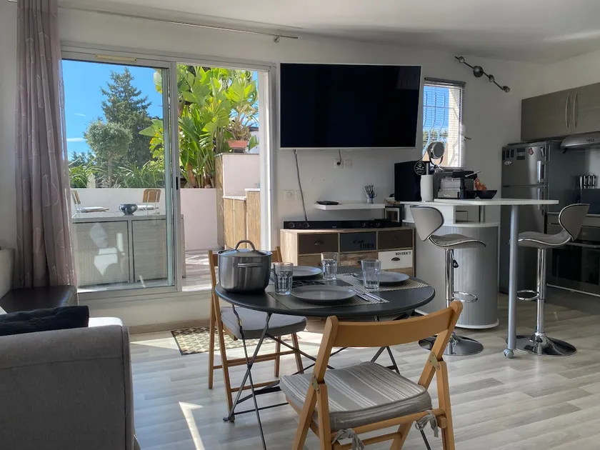 Rooftop studio terrace, Pool, Air conditioning, Beach... - Image 1