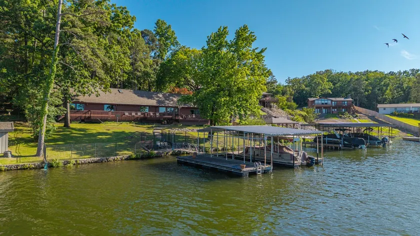 Custom Lakefront House w/slip! Great Location - Image 1