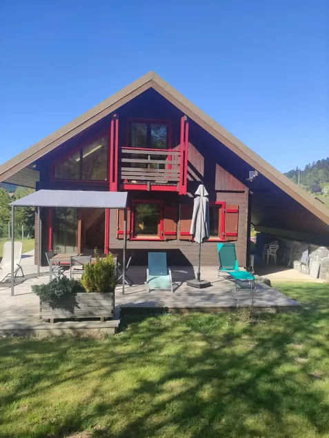 CHALET 3 épis, 3 étoiles 3 km GERARDMER BOIS MASSIF SAUNA, WIFI, Pejs, smuk udsigt - Image 1