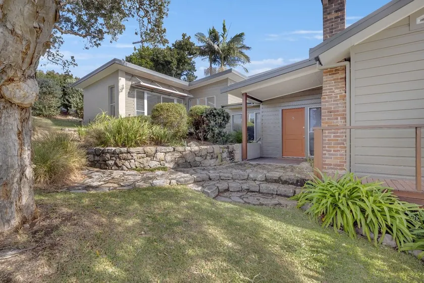 Chaddies Beach House - Image 1