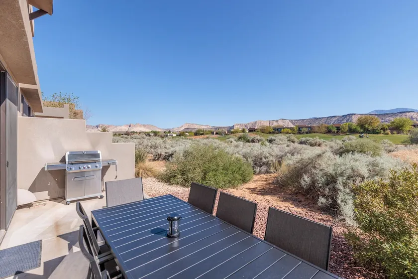 Private Hot Tub & Arcade - 4BR on the 18th Hole - Image 1