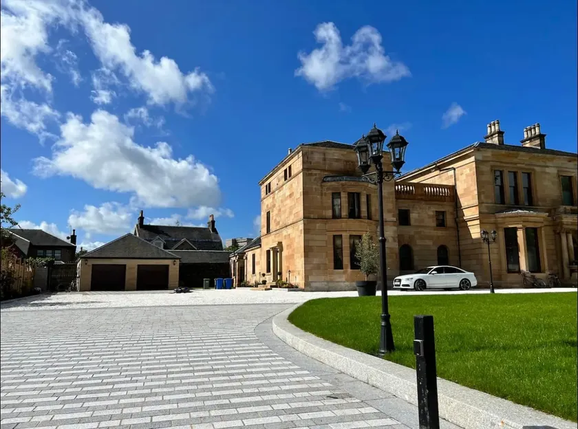 Victorian Mansion - Image 1