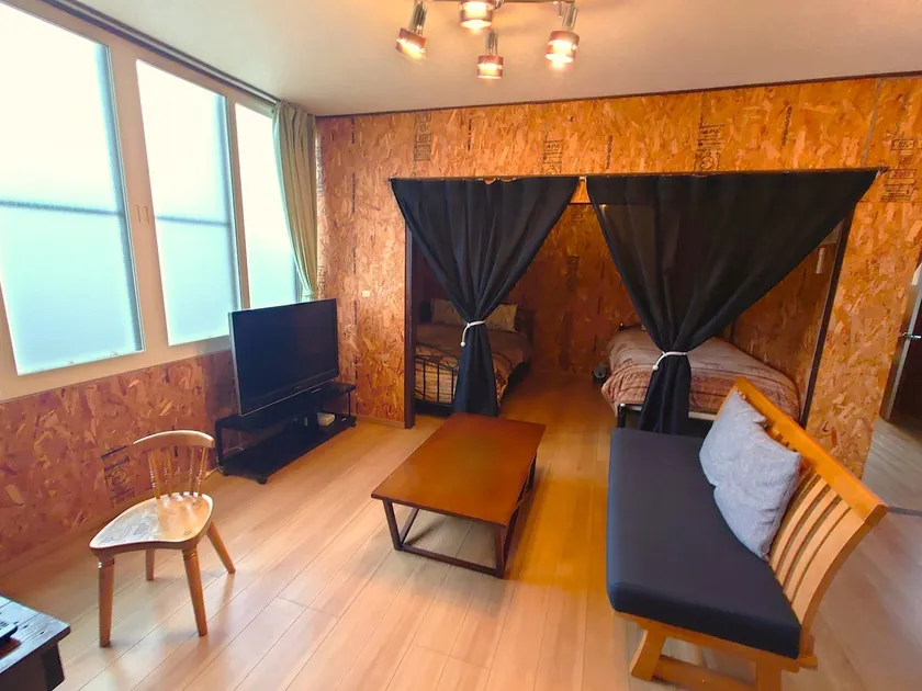 95㎡ / private house / max 9ppl / one free parking - Image 1
