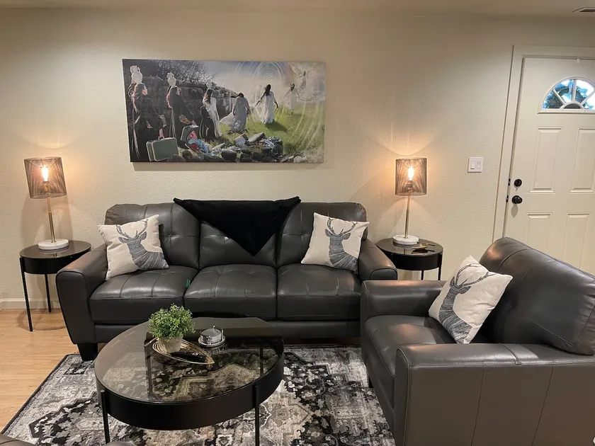 Great Central Denver Location! Mountain/Lake View! - Image 1
