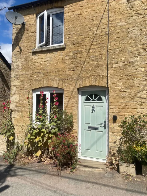 Cotswold's Cottage, near Soho Farmhouse - Image 1