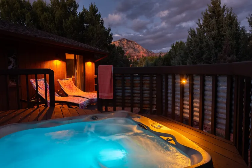 Luxury Sedona Home with Finnish Sauna and Hot Tub - Image 1