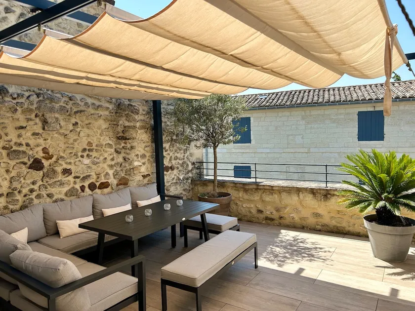 Uzès center ”Le Cocon” duplex with terrace - Image 1