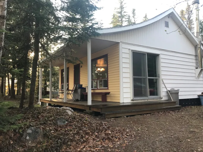 #305844 Warm chalet: relaxation, river, beach - Image 1