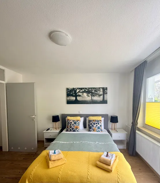 Studio with kitchenette ★ Balcony ★ Walk to Lake - Image 1