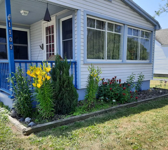 Thousand Island Clayton Home Pet Friendly & Quiet - Image 1