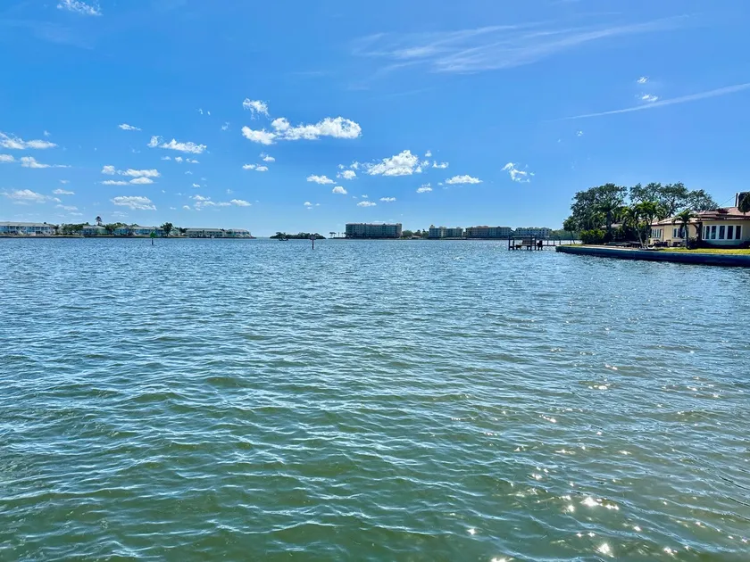 Must Try! Heart of St. Pete Waterfront Private Dock 3 bedroom house with office - Image 1
