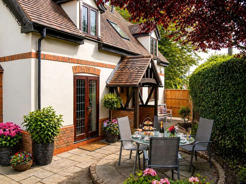 Measure Cottage - Sleeps 4 - Private Hot tub and garden - Image 1