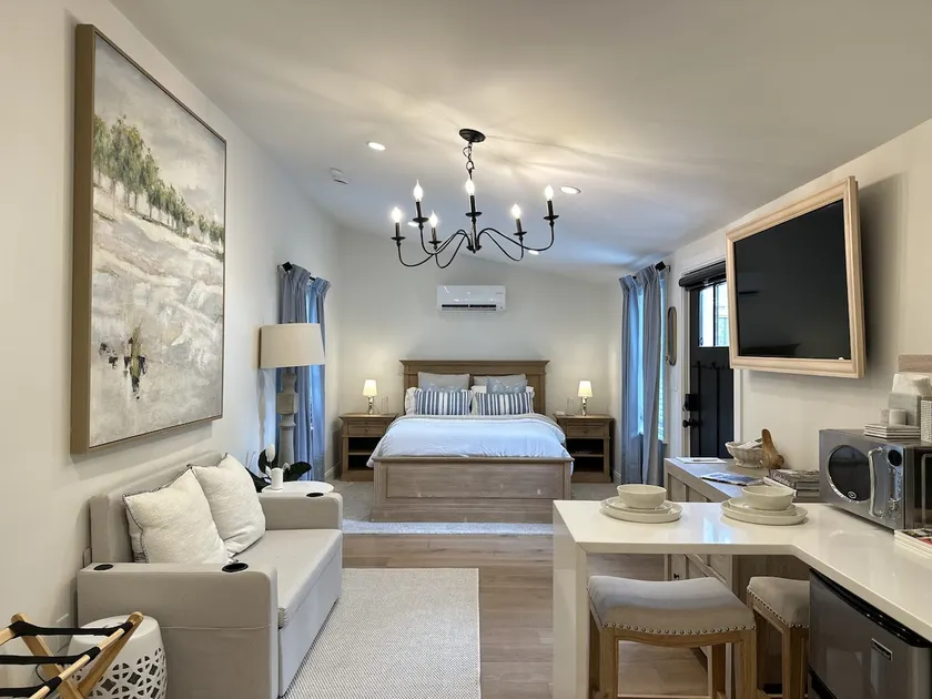 Pura Vida Suite Scituate - Image 1