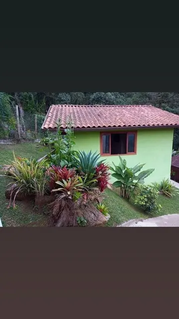 Canto dos Pássaros Chalet (Green) - Image 1