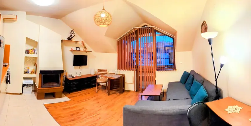 Casual Gondola Apartment with Fireplace & Terrace - Image 1