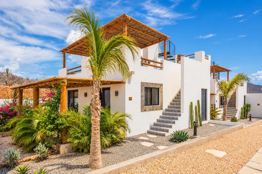 The Happy Heart | Cerritos Beach 3 Bed 2 Bath - Image 1
