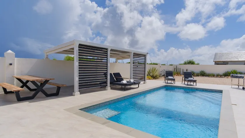 Modern seaview villa with pool near best beaches - Image 1