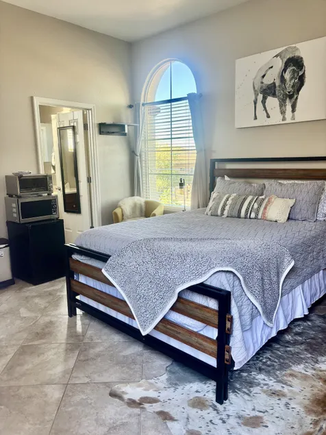 Bright and Serene Casita w/ Private Entrance - Image 1