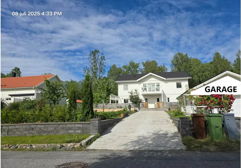 modern Fresh familj villa Two-story house - Image 1