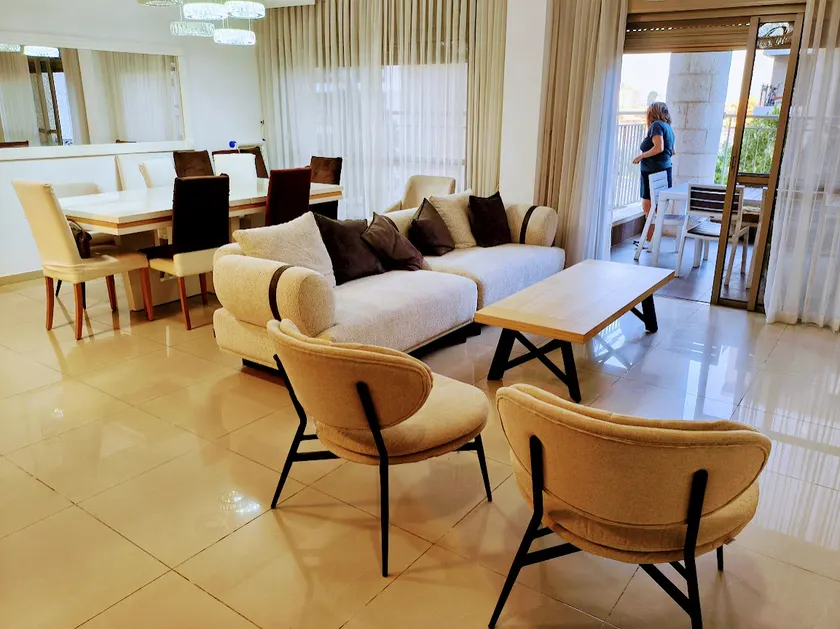 Spacious apartment best location - Image 1