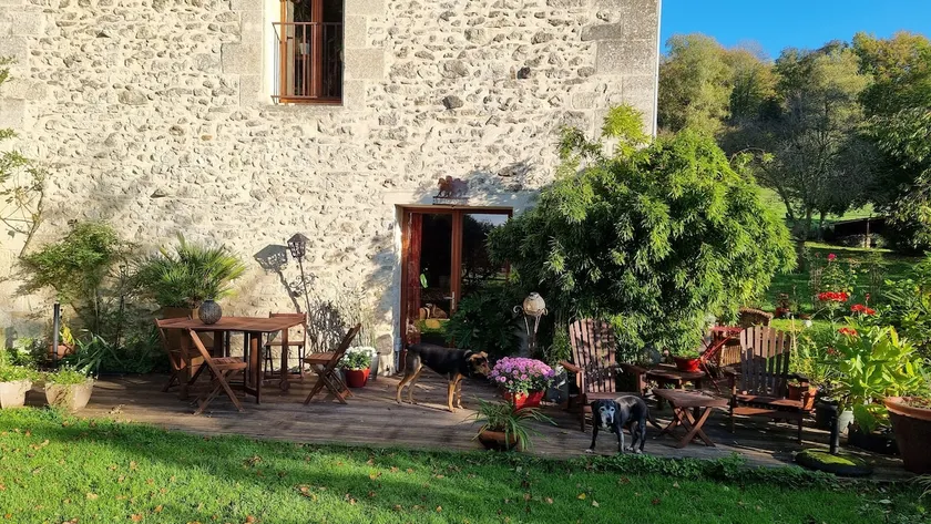 In the countryside - Image 1