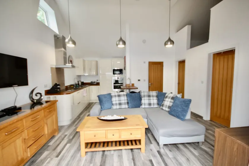 Ferndown Holiday Let - Image 1