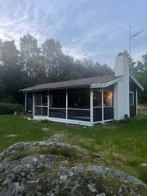 Cozy cottage among oak meadows near Gkås in Ullared - Image 1