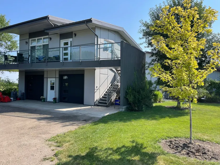 Loft on Small Acreage in Winkler, Morden area. - Image 1