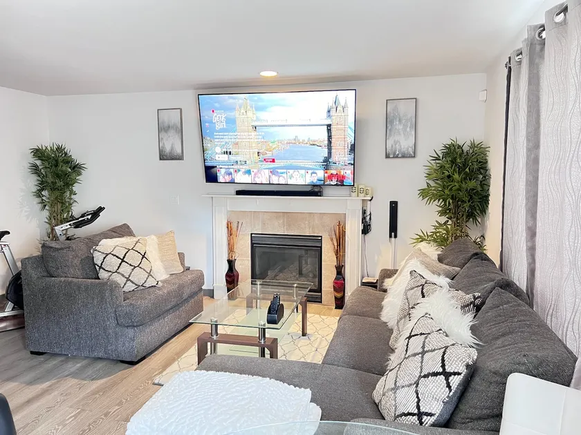 Lavish Getaway(Newly Remodeled) - Image 1