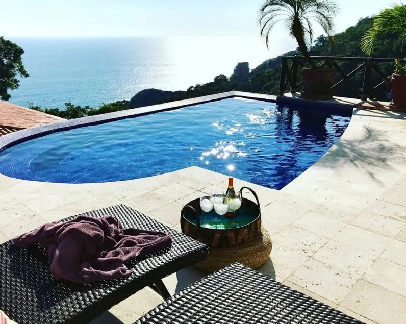 Villa Suspiro with a Stunning View of the Pacific - Image 1