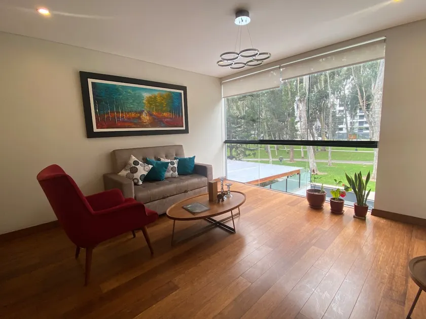 Beautiful view, spacious and bright apartment 2BR - Image 1