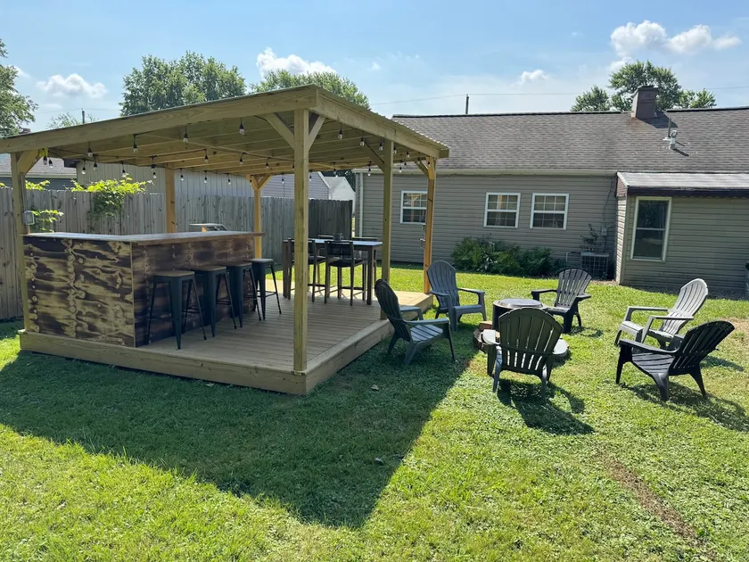 Cozy home - Backyard retreat - Image 1