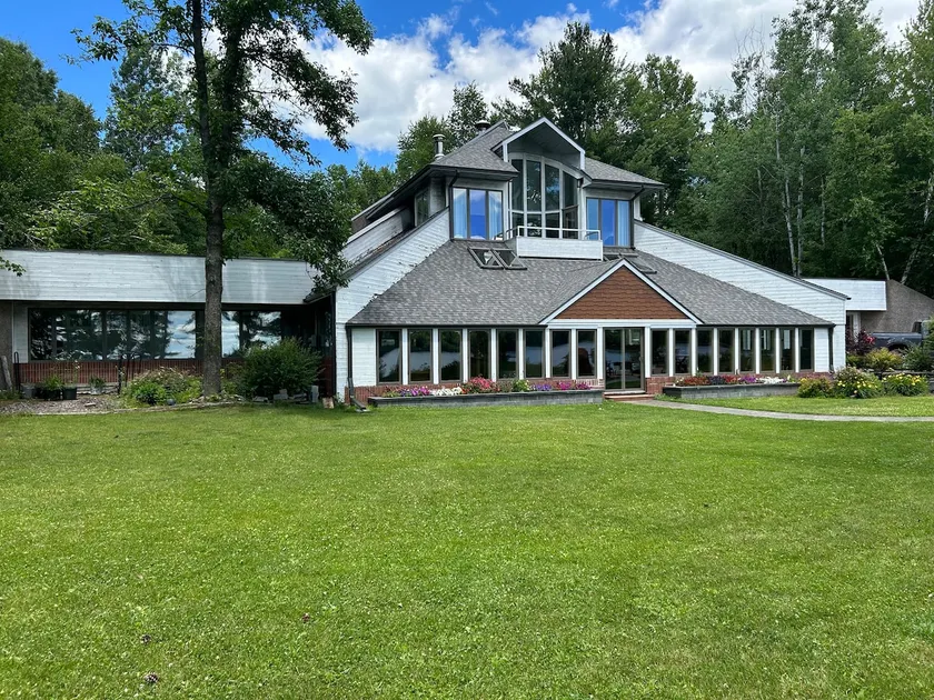 The Glass House on Lake Holcombe - Image 1