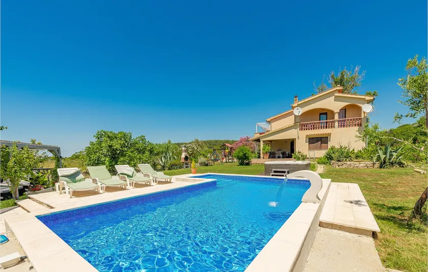 Awesome Home In Ljubac - Image 1