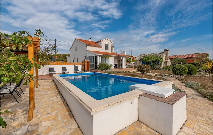 Accogliente casa a Krkovic con sauna. - Image 1