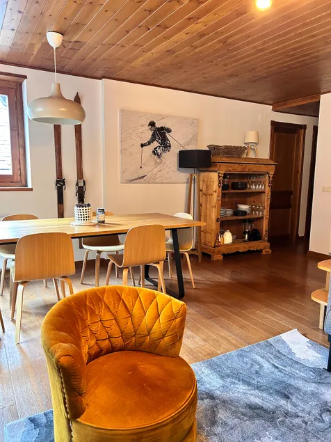 Beautiful apartment with fireplace 10 minutes from Baqueira - Image 1