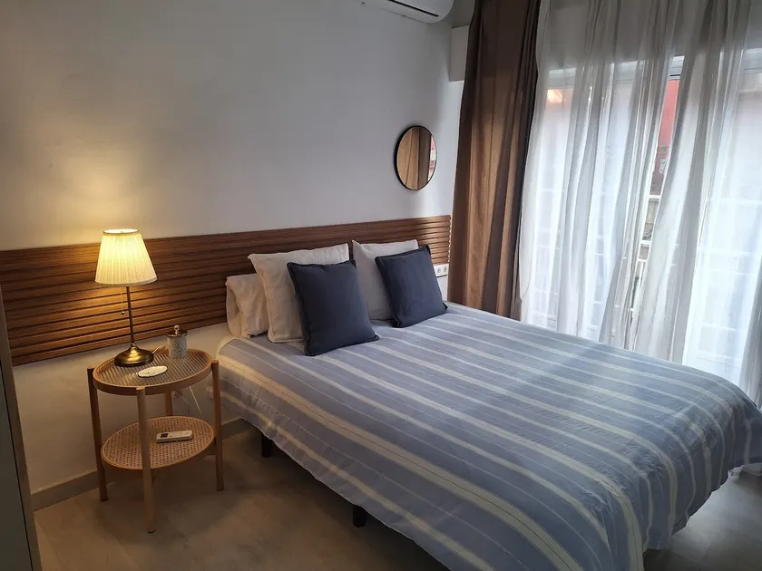 LoveGranada B&B. Downtown apartment. Acera Darro 94 - Image 1