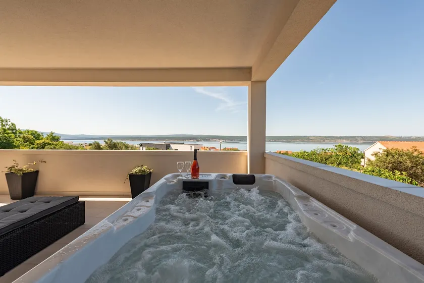 Shine Luxury Apartment | Private Pool & Jacuzzi - Image 1